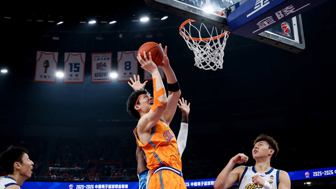 Leyu关于里程碑夜上海久事豪取连胜，NBA常规赛转会期刷纪录，目标明确，更衣室氛围转暖的信息